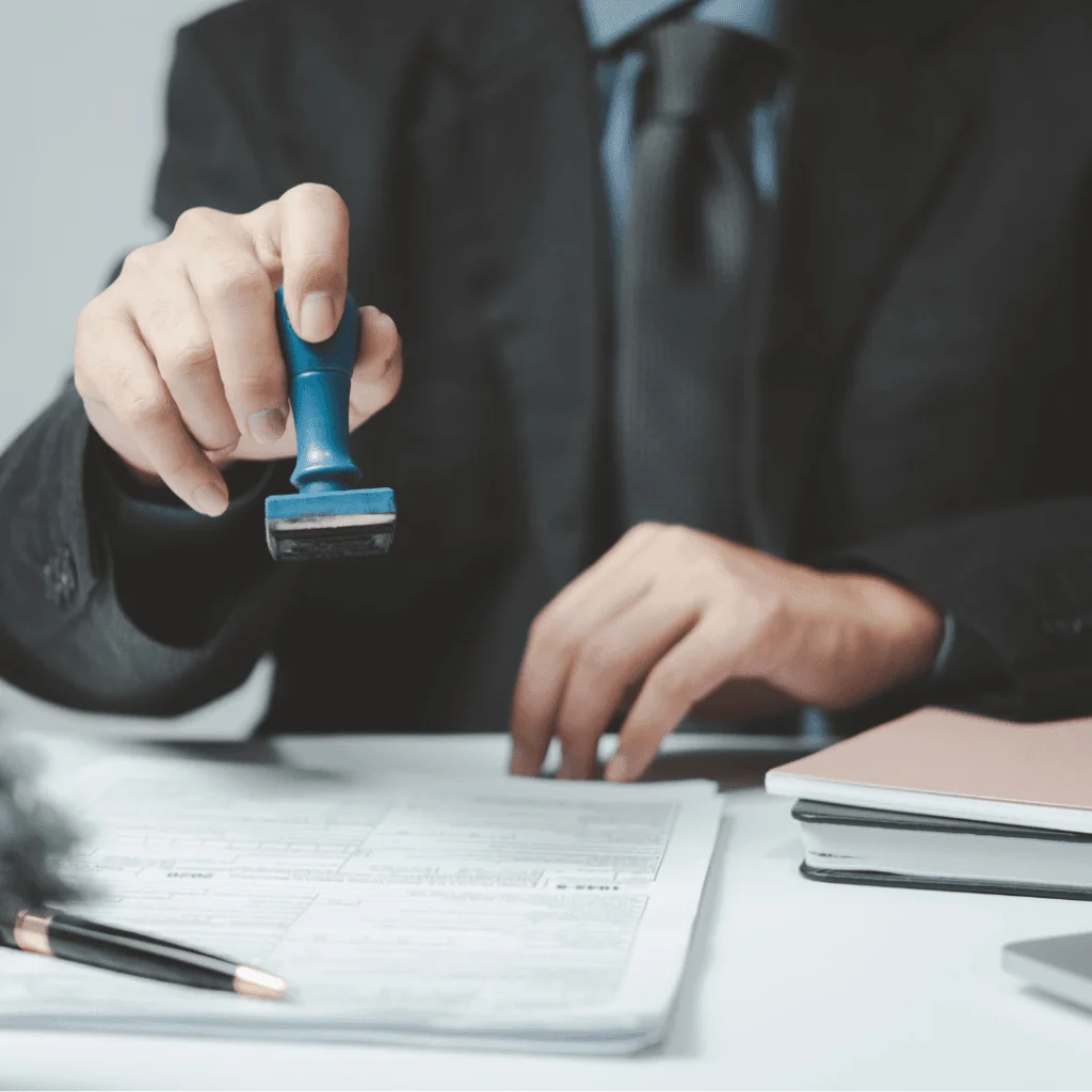 Certificacion de documentos oficiales, garantizando la validez legal en la Modificacion de Estatutos Online.